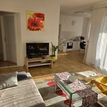 Appartement In Nitra Under The Zobor-Hill Exterior photo